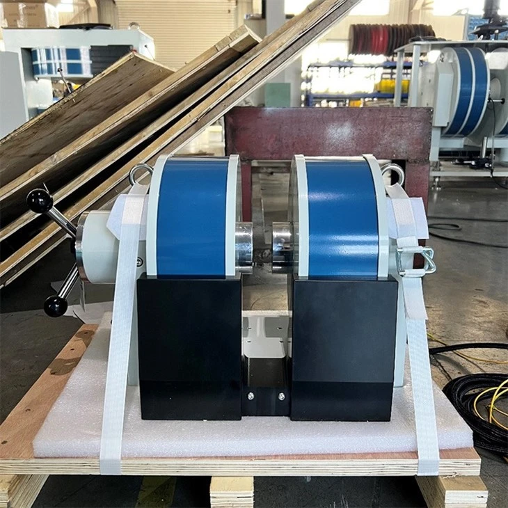 Double-Yoke Single-Tuning EM package