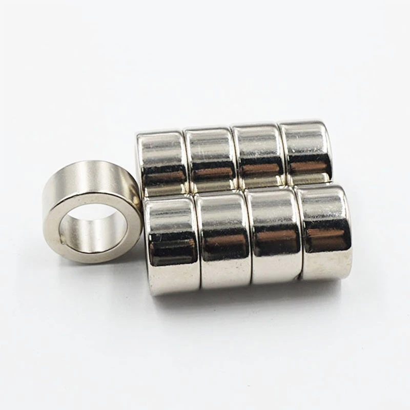 Magnet with straight hole -4